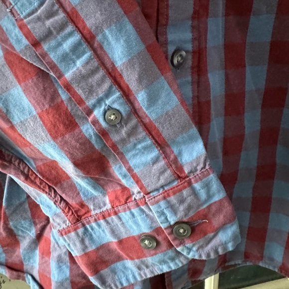 Men’s Good threads shirt - Picture 2 of 3